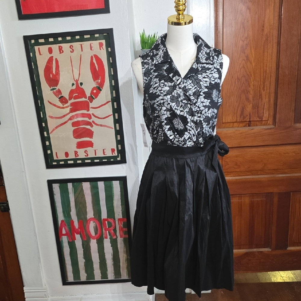 Shelby & Palmer‎ Black Lace Bodice Wrap Dress
